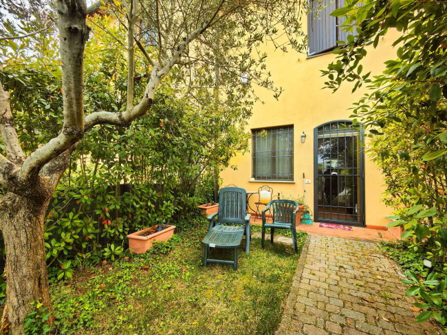 Casa singola in vendita a Campi Bisenzio