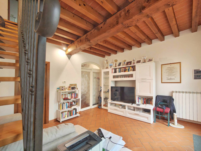 Casa singola in vendita a Campi Bisenzio