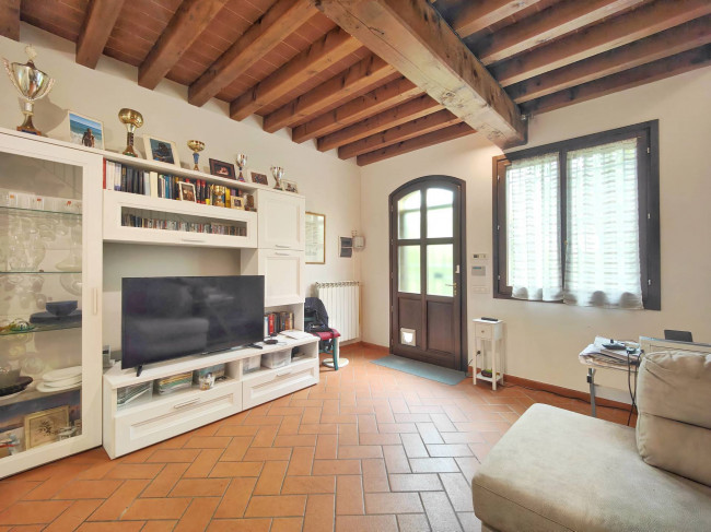 Casa singola in vendita a Campi Bisenzio