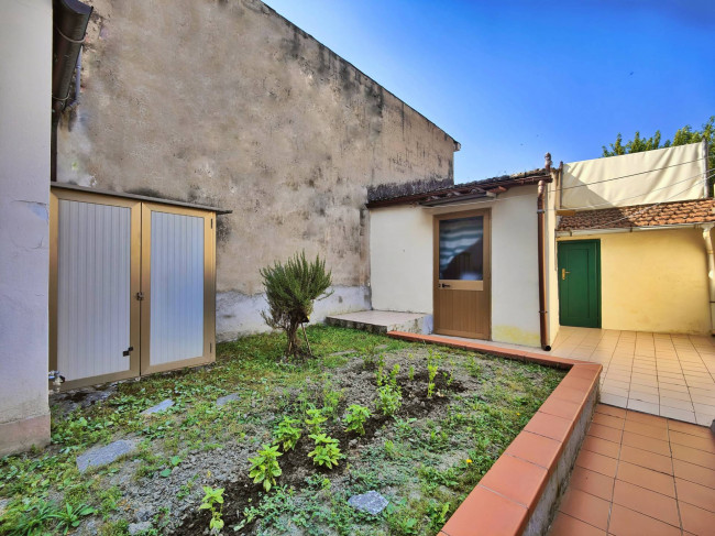 Casa singola in vendita a Campi Bisenzio