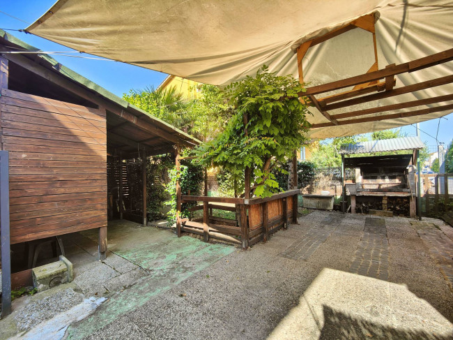 Casa singola in vendita a Prato