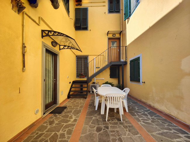 Villette a schiera in vendita a Campi Bisenzio