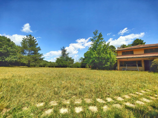 Villa in vendita a Vaiano