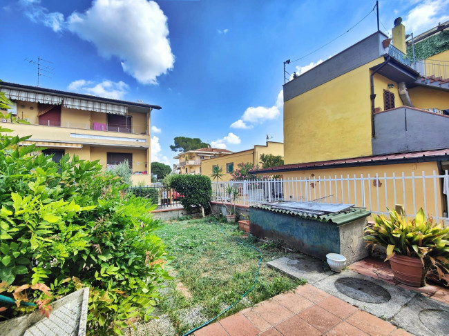 Casa singola in vendita a Poggio a Caiano