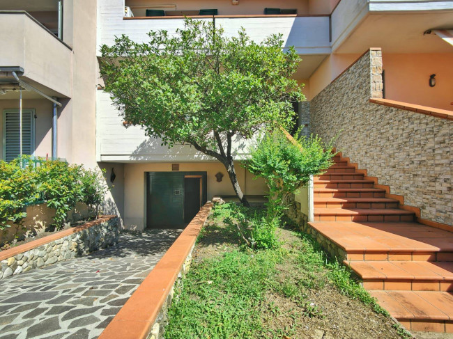 Casa singola in vendita a Poggio a Caiano