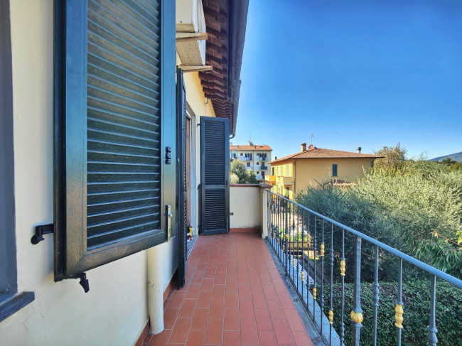 Casa singola in vendita a Campi Bisenzio