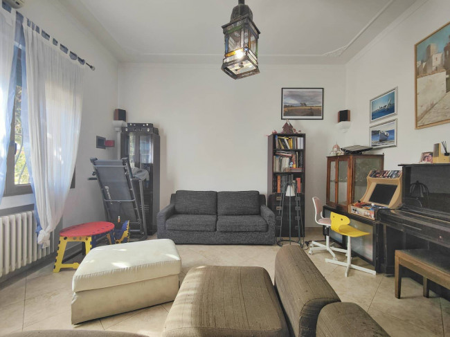 Casa singola in vendita a Campi Bisenzio