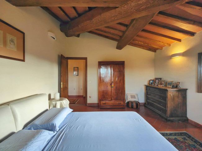 Villa in vendita a Campi Bisenzio