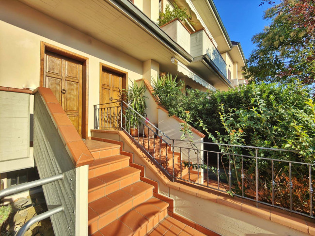 Casa singola in vendita a Prato