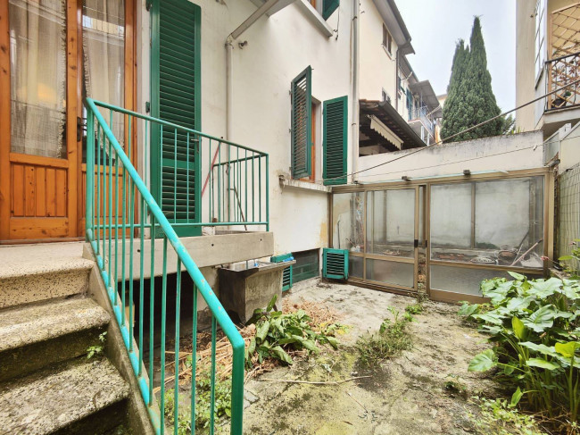 Casa singola in vendita a Prato