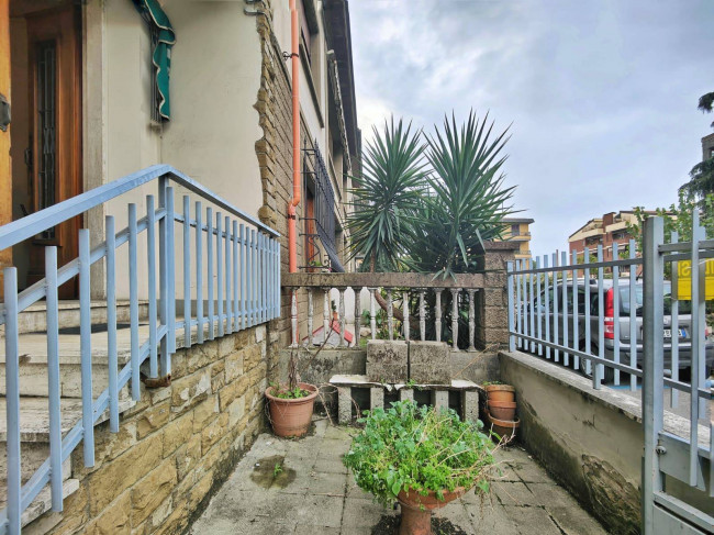 Casa singola in vendita a Prato