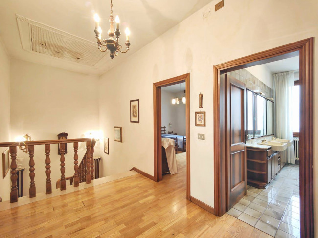 Casa singola in vendita a Prato