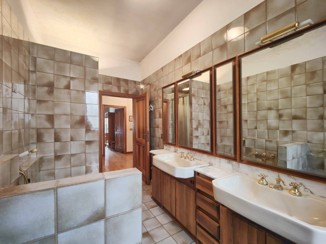 Casa singola in vendita a Prato