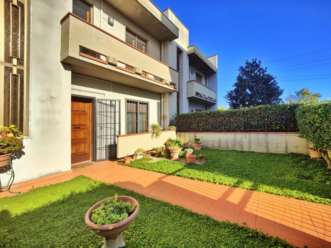 Villette a schiera in vendita a Campi Bisenzio