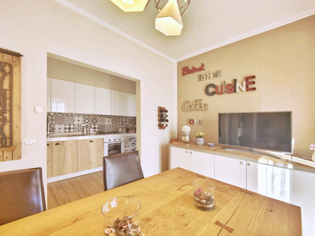 Casa singola in vendita a Campi Bisenzio