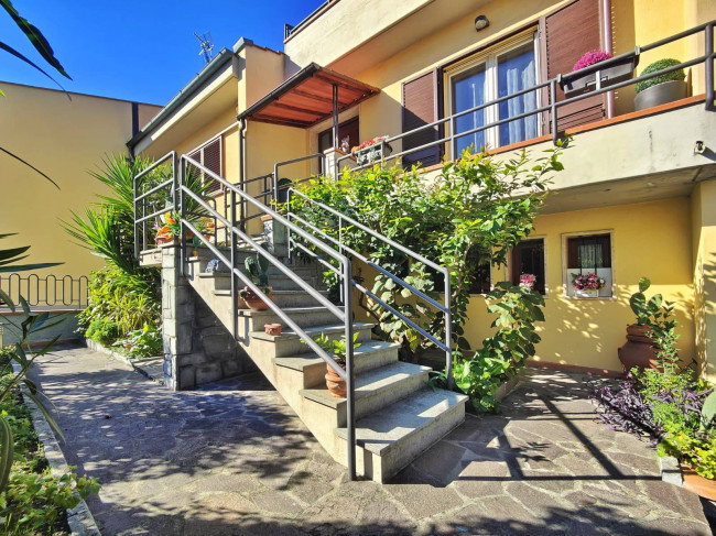 Casa singola in vendita a Campi Bisenzio