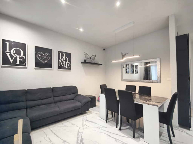 Casa singola in vendita a Campi Bisenzio