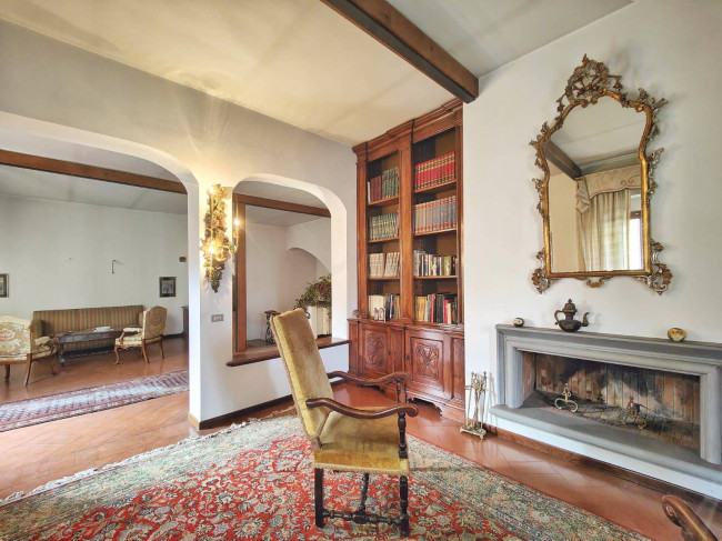 Casa singola in vendita a Campi Bisenzio