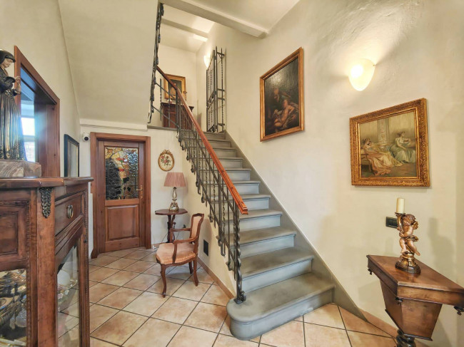 Casa singola in vendita a Prato