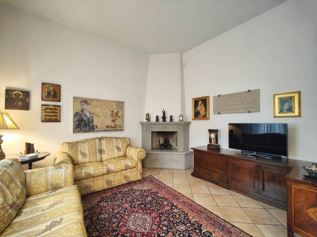 Casa singola in vendita a Prato