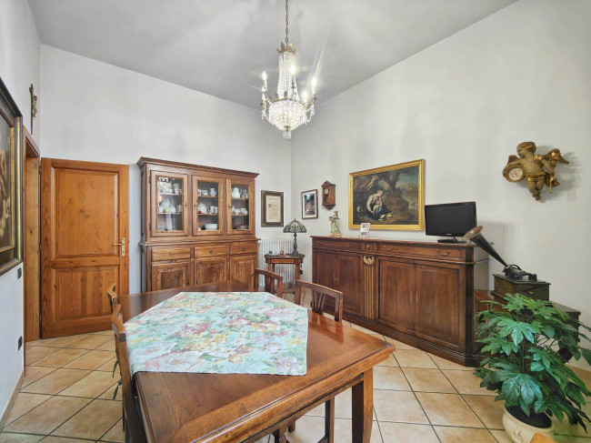 Casa singola in vendita a Prato