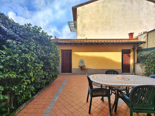 Casa singola in vendita a Prato