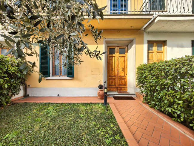 Casa singola in vendita a Prato