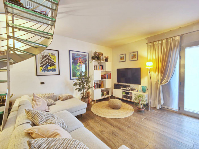 Casa singola in vendita a Prato