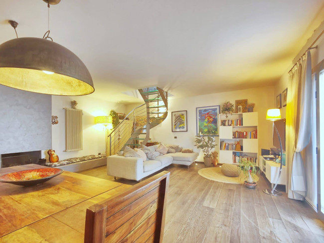 Casa singola in vendita a Prato