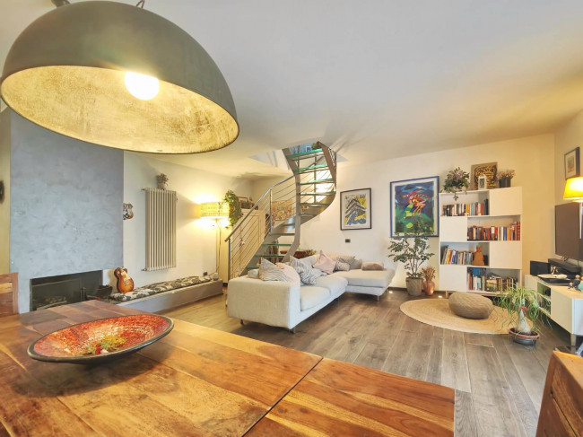 Casa singola in vendita a Prato