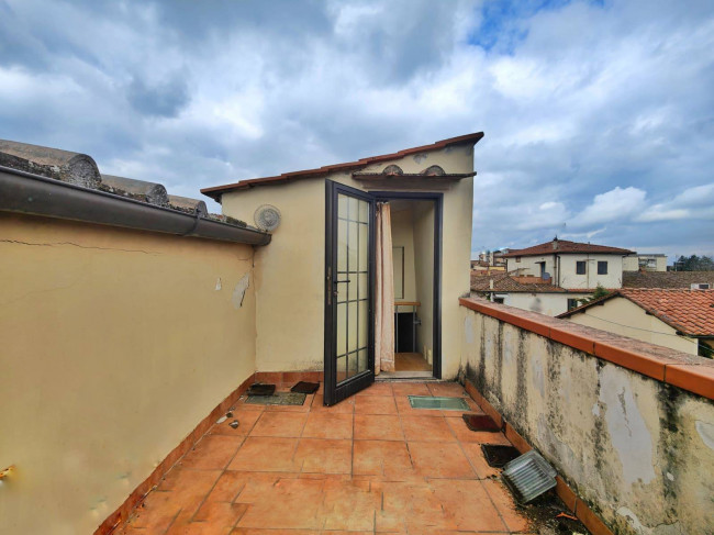 Casa singola in vendita a Campi Bisenzio