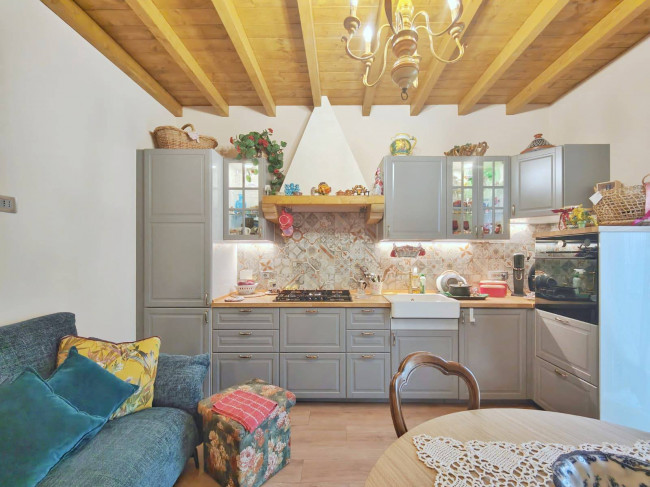 Casa singola in vendita a Campi Bisenzio