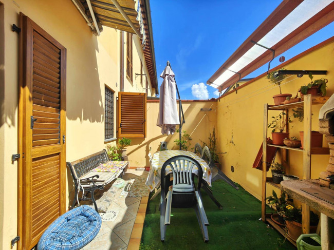 Casa singola in vendita a Prato