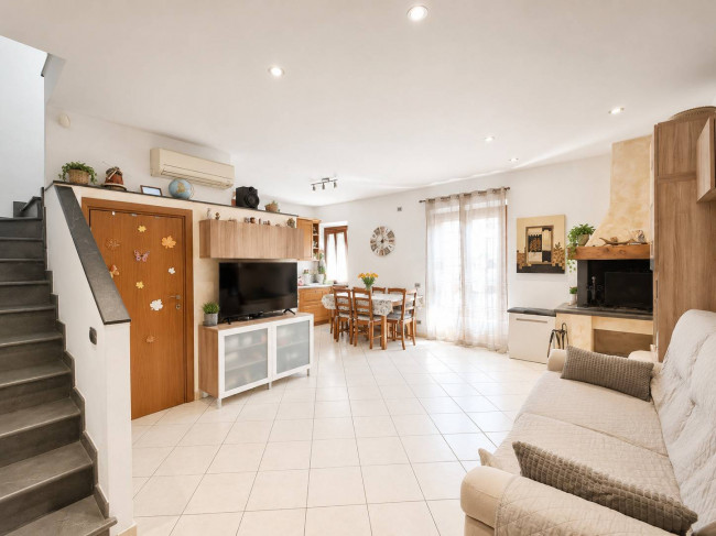 Casa singola in vendita a Prato
