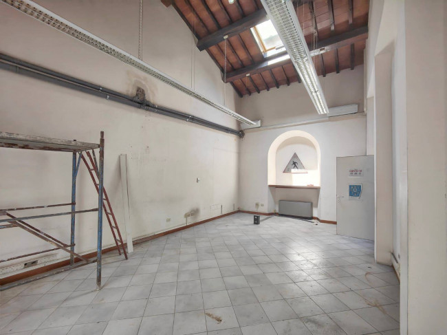 Studio/Ufficio in affitto a Sesto Fiorentino