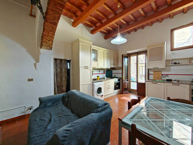 Casa singola in vendita a Carmignano
