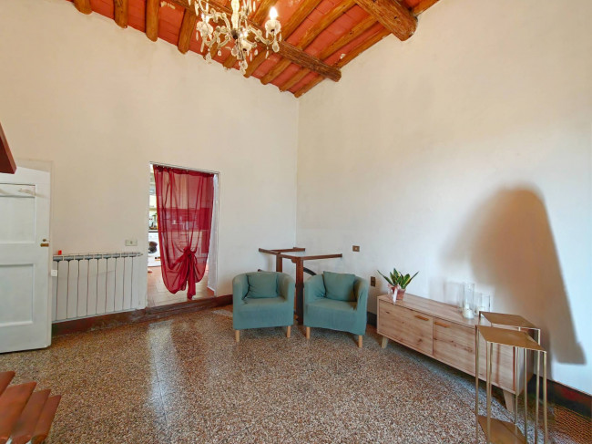 Casa singola in vendita a Carmignano