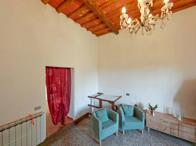 Casa singola in vendita a Carmignano