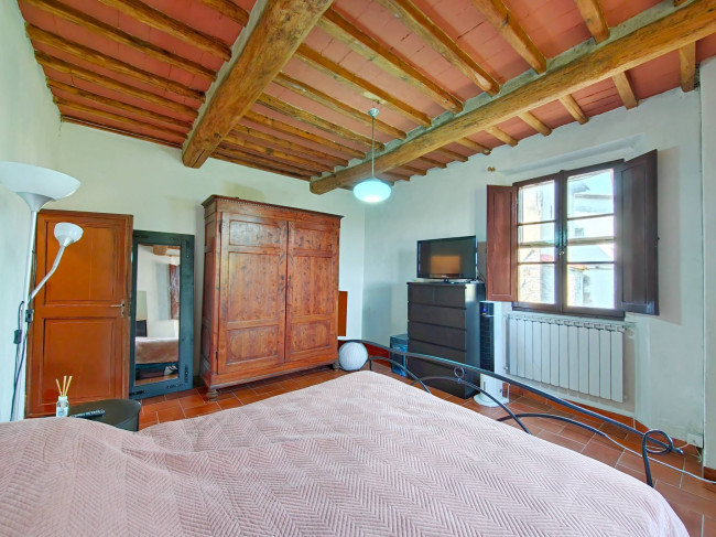 Casa singola in vendita a Carmignano