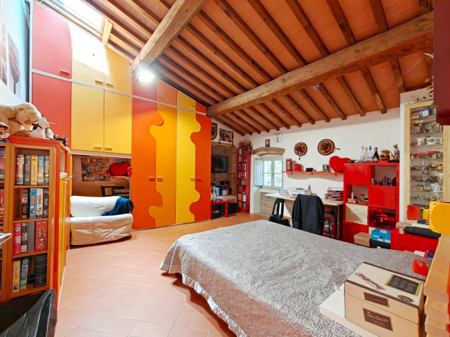 Rustico in vendita a Prato