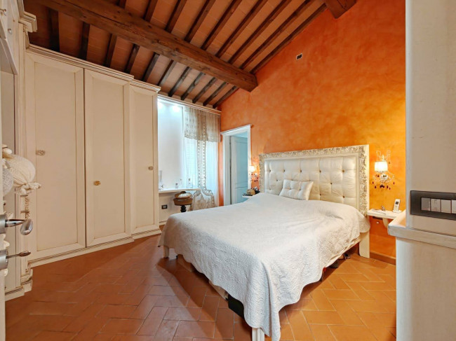 Rustico in vendita a Prato