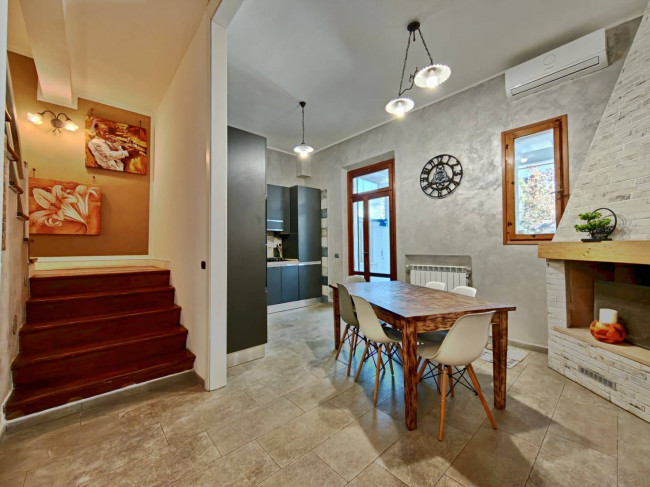 Casa singola in vendita a Campi Bisenzio