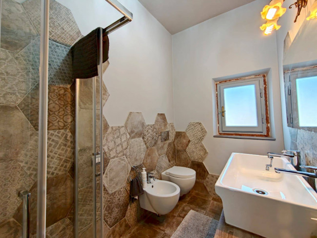 Casa singola in vendita a Campi Bisenzio