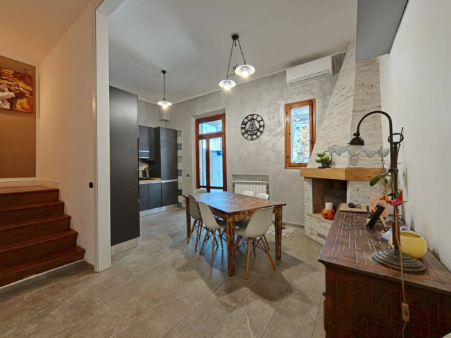 Casa singola in vendita a Campi Bisenzio