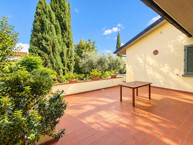 Villa in vendita a Signa