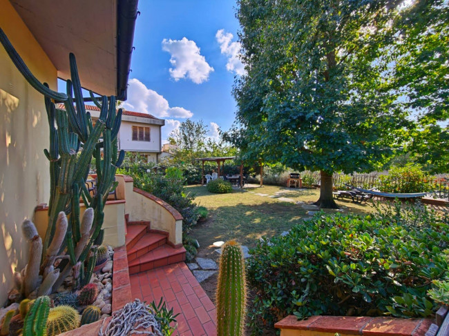 Villa in vendita a Signa