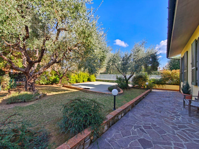 Villa in vendita a Signa