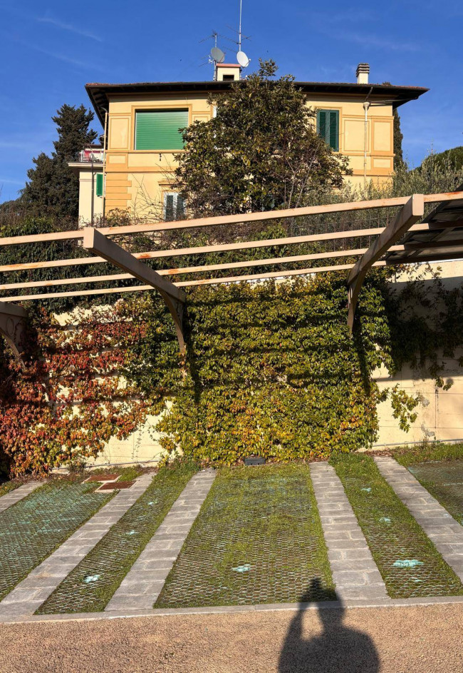 Appartamento in vendita a Firenze