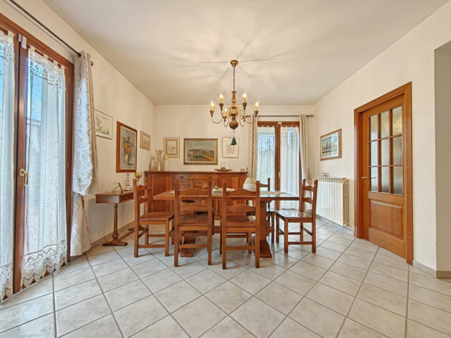 Villa in vendita a Reggello
