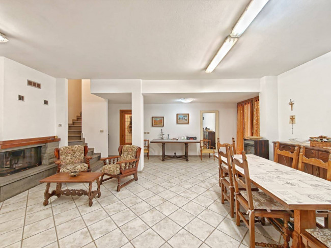 Villa in vendita a Reggello